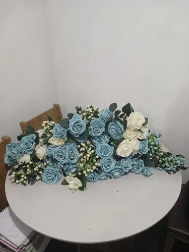 Vendo flores artificial azul, branca,botões
