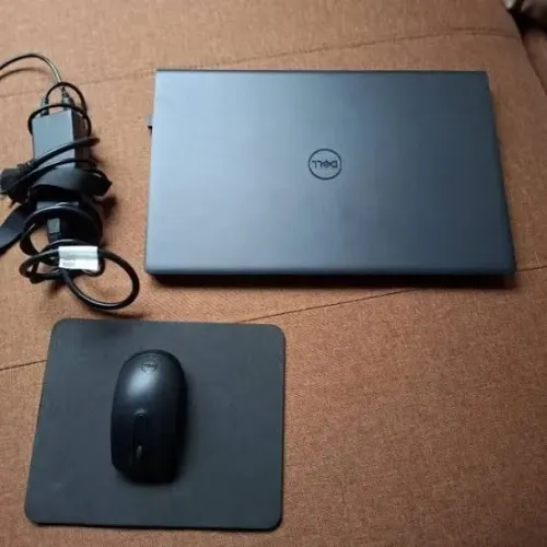 ? DELL INSPIRON i3 ? Modelo 15-3520