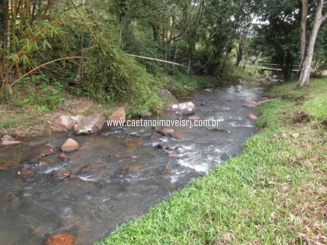 Fazendinha Ecológica C/ Cachoeira Dentro - Oportunidade