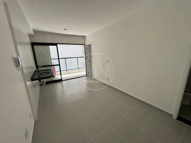 Apartamento à venda na Praia das Toninhas, Ubatuba