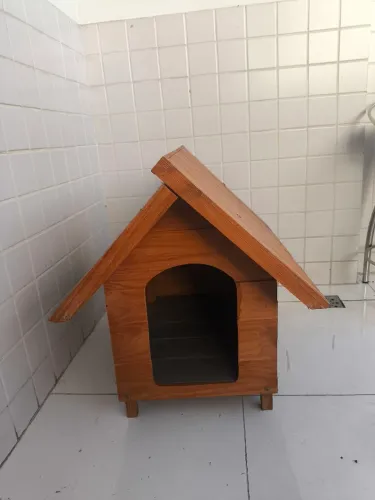 Casinha de madeira pet