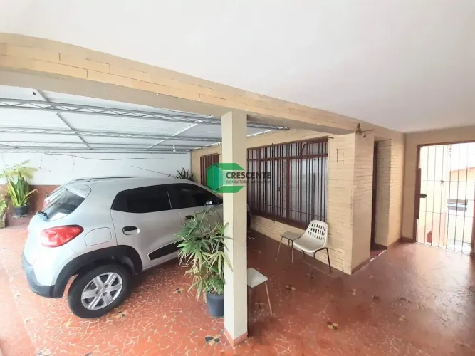 Casa Térrea em ótima localização - Vila Bastos