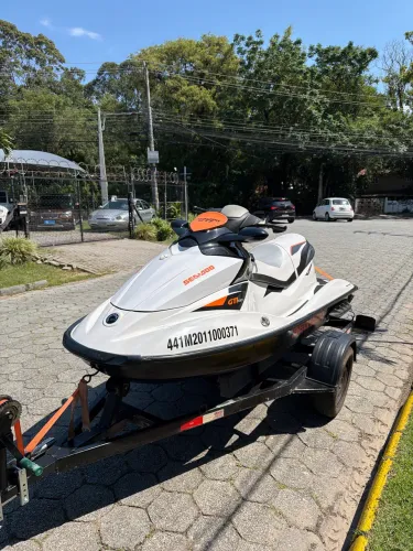 Jetski Sea-Doo GTI 130