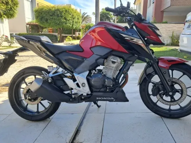 Vendo CB300F Twister ABS