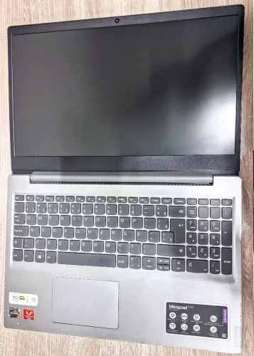 Notebook Lenovo Ryzen 5, 12GB RAM, SSD 464GB + HD 1TB