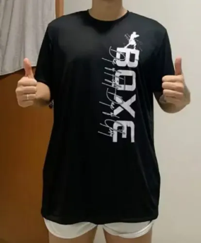 Boxe camisa preta