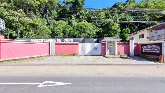 Galpão para alugar por R$ 4500.00, 279.45 m2 - BOA VISTA - JOINVILLE/SC