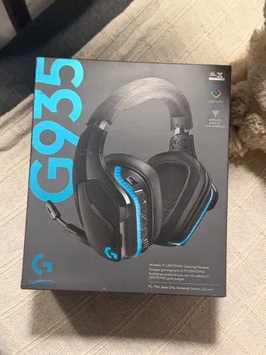 Headset logitech g935