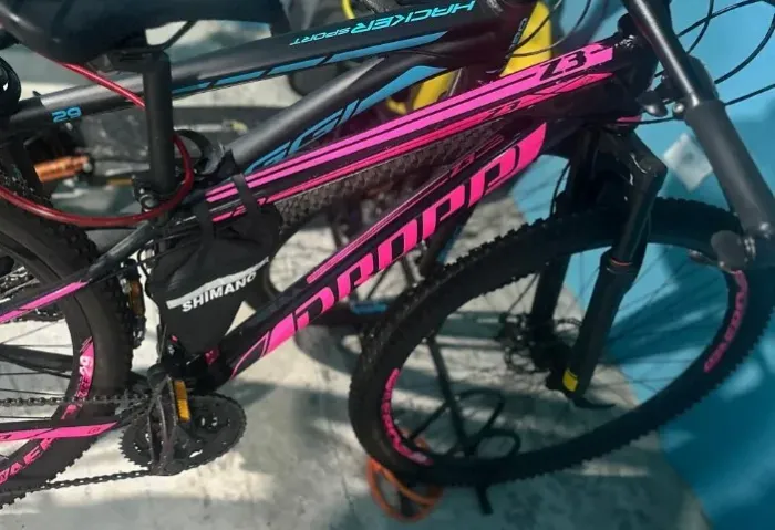 Bicicleta Aro 29 Dropp Z3 Rosa - Freio a Disco - 21 Marchas Shimano - Quadro 15