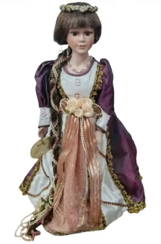 Boneca de porcelana 40cm