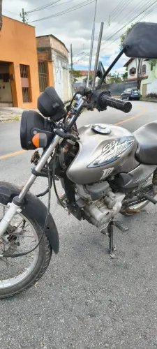 Moto revisada motor feito 