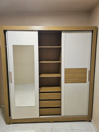 Guarda-roupa