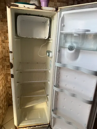 Geladeira Consul