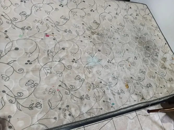 DOAÇÃO COLCHÃO DE CASAL 