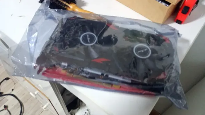 Vendo RX 580 8gb 2048 sp