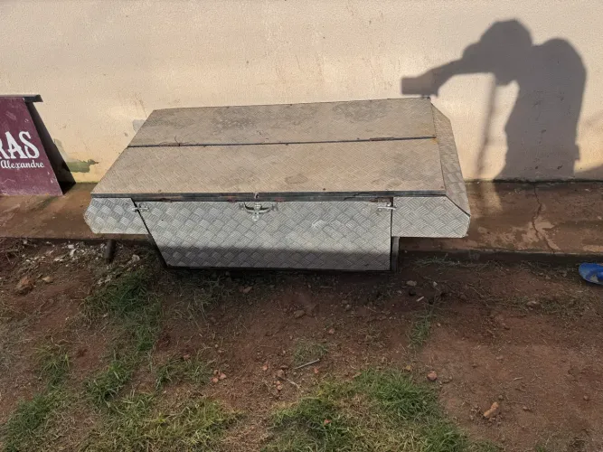 Caixa de ferramenta para caminhonete