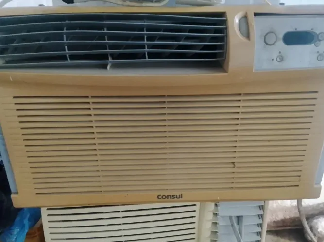 Vendo ar Consul 12 BTUs 127v aceito pix