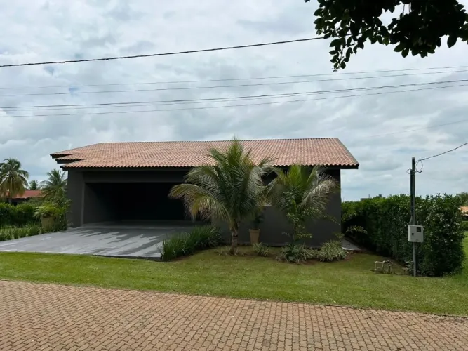 Rancho com 3 dormitórios à venda, 250 m² por R$ 1.650.000,00 - Condomínio Enseada Azul II