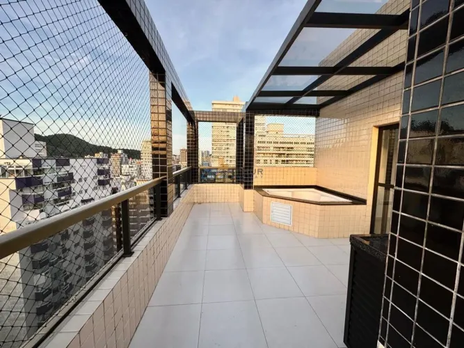 Apartamento à venda em Praia Grande no Canto do Forte com 3 suites