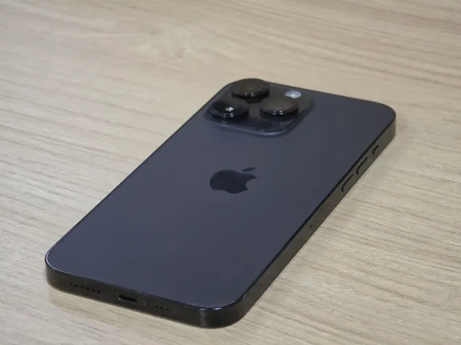 iPhone 14 Pro Max 256 GB - Preto Espacial (Com Caixa e NF)