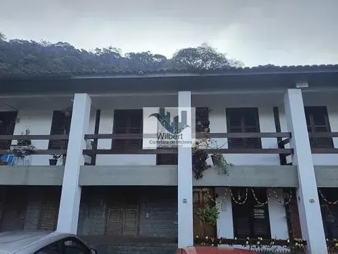 Imóvel para aluguel possui 40 metros quadrados com 1 quarto em Independência - Petrópolis