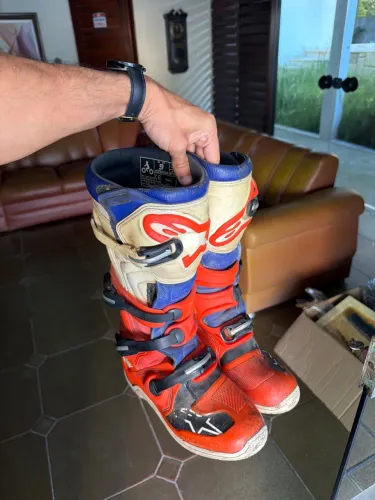 Bota alpinestars tech 5 41/42 OPORTUNIDADE