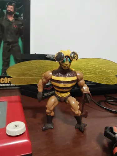 Boneco Abelhão He Man anos 80 action figure