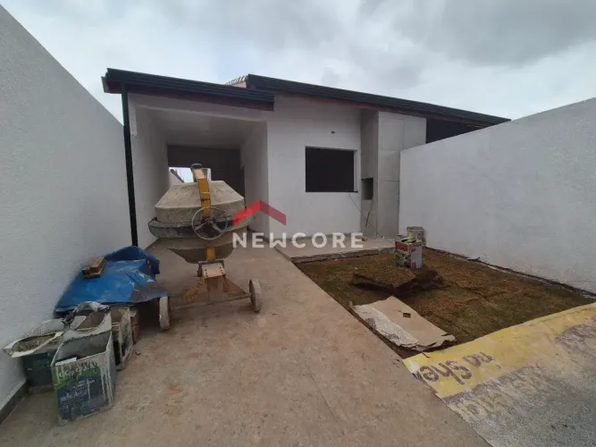 Casa em Rua Benedito Spedo - Estância Santa Izabel - Peruíbe/SP