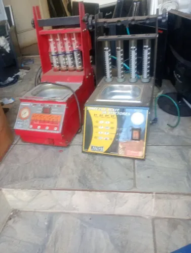 Vendo aparelho limpeza e teste de injetores