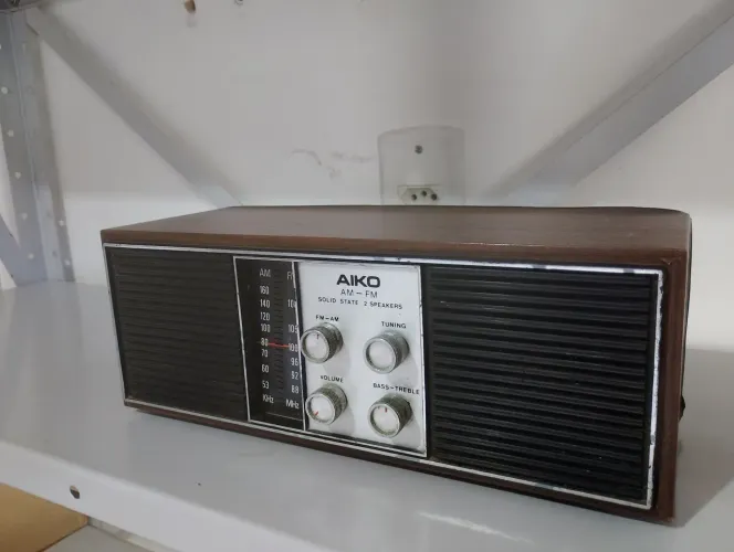 RÁDIO RETRÔ PRA VENDER HOJE
