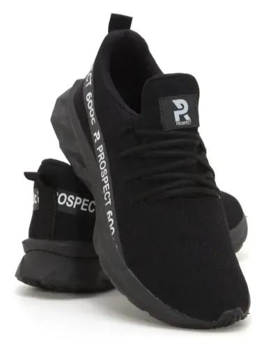 Tênis preto tamanho 45
