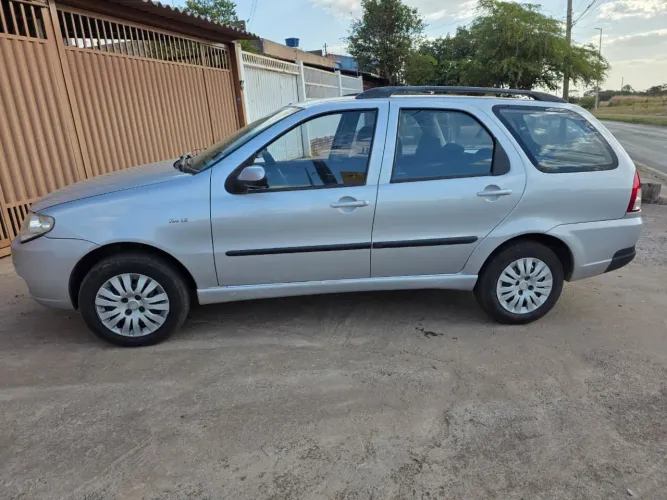 Fiat Palio Weekend ELX 1.3 MPI Flex 8V 4P 2005