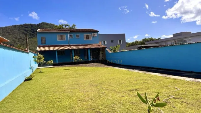 Casa com 2 dormitórios, praia da Maranduba