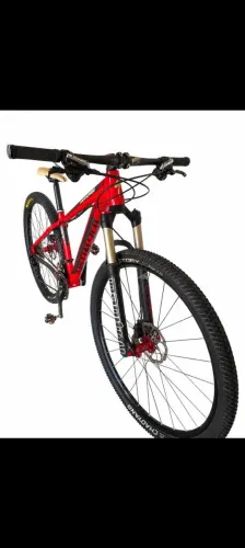 6.200  Bicicleta elite SPECIALIZED aro 29 LUXO