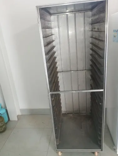Armário de pães inox