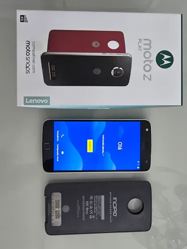Moto Z Play com snap de bateria