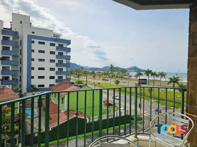 Apartamento com 2 dormitórios à venda, 71 m² por R$ 430.000,00 - Jardim Aruan - Caraguatat