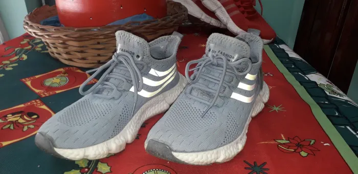 Tênis Fashion New sport tamanho 38 cor cinza em ótimo estado. 