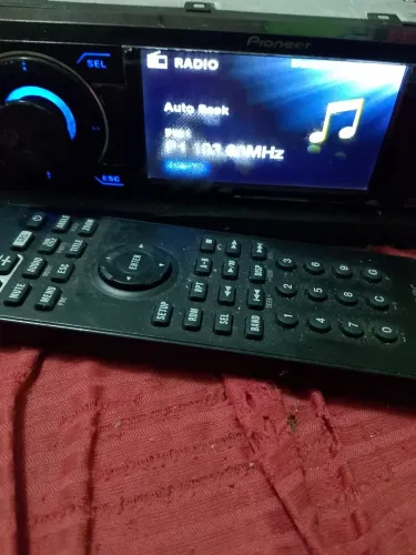 Rádio Pioneer dvd saída sub 