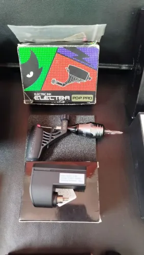 Máquinas e equipamentos para tatuagem /tatuador (a)