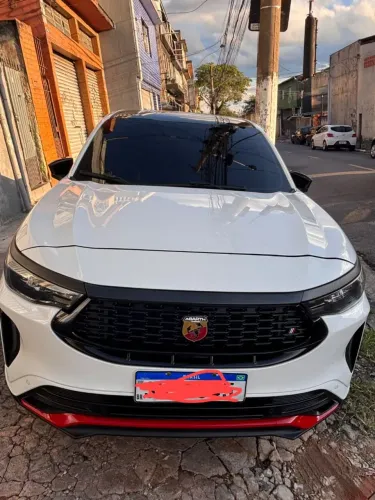Fiat Fastback Abarth Turbo Flex 1.3 Aut. 2024