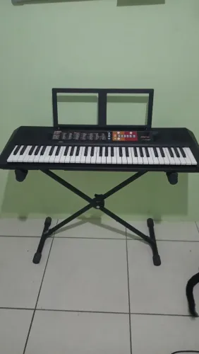 Teclado Yamaha PSR-F51 61 Teclas + Suporte e Fonte Original
