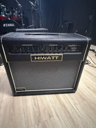 Amplificador Guitarra Hiwatt G50Cmr