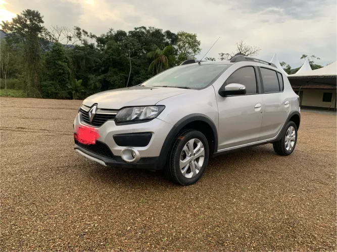 Renault Sandero Step. Easy R H-power 1.6 8V 2015