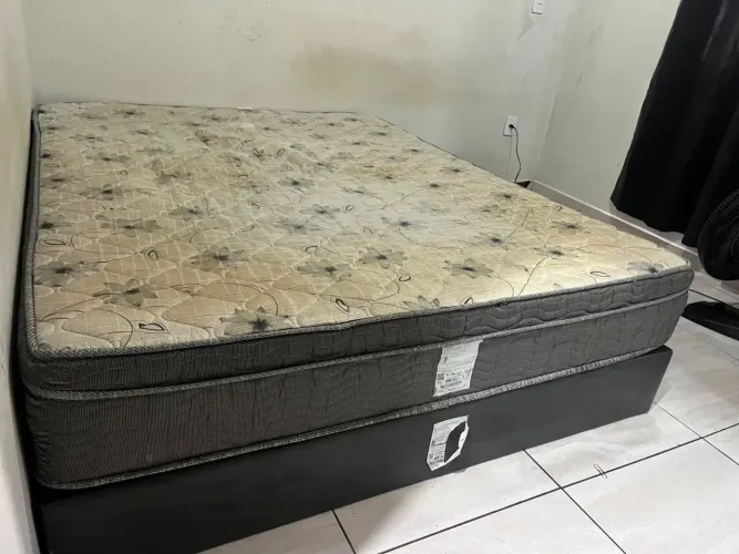 Cama queensize Ortobom