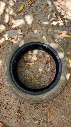 Pneu Bridgestone meia vida aro 16 185/55