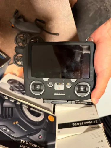 Controle DJI RC 2 com tela