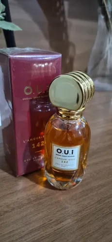 Perfume oui ?amour esse