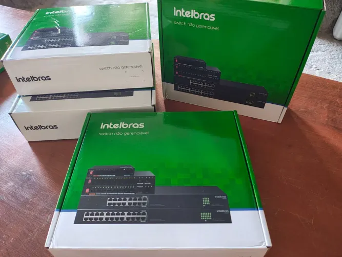 Switch Intelbras POE 5 portas Novo