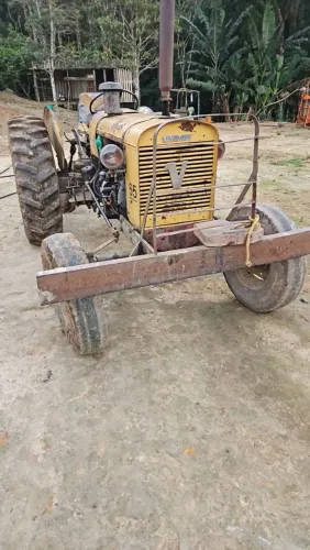 Trator Valmet